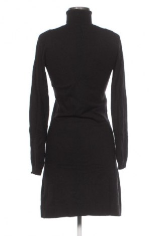 Рокля Hema, Размер M, Цвят Черен, Цена 34,00 €