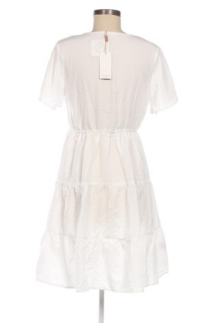 Ruha Hotouch, Méret S, Szín Fehér, Ár 27 108 Ft