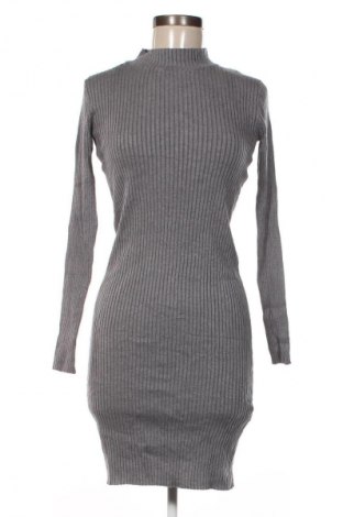 Ruha Laura Torelli, Méret S, Szín Szürke, Ár 2 419 Ft