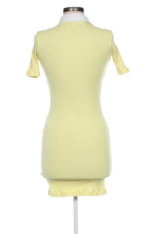 Ruha LeGer By Lena Gercke X About you, Méret M, Szín Sárga, Ár 10 146 Ft