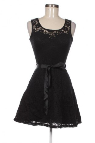 Ruha Morgan, Méret S, Szín Fekete, Ár 7 379 Ft