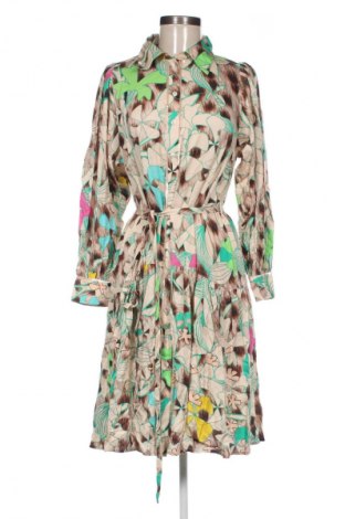 Kleid Mucho Gusto, Größe S, Farbe Mehrfarbig, Preis 96,99 €