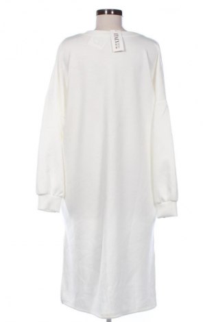 Рокля NEW COLLECTION, Размер 3XL, Цвят Бял, Цена 24,44 €