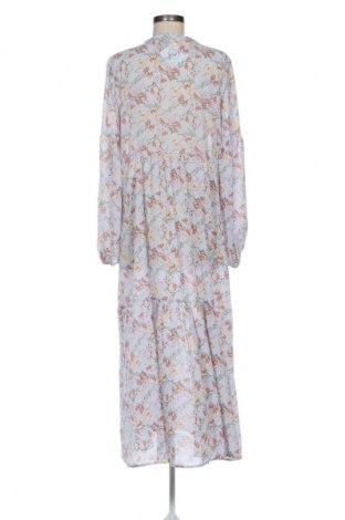 Ruha Neo Noir, Méret M, Szín Sokszínű, Ár 10 146 Ft