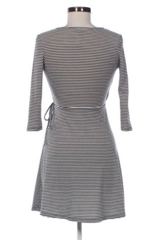 Рокля New Look, Размер XS, Цвят Многоцветен, Цена 20,00 €