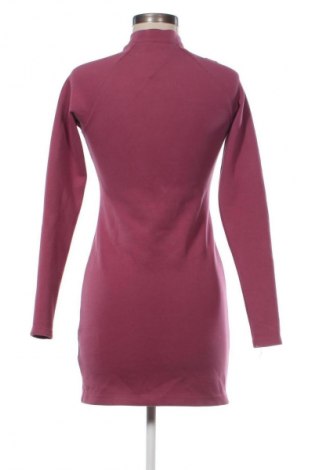 Kleid Nike, Größe S, Farbe Rosa, Preis € 32,99
