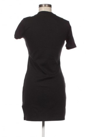 Ruha PUMA, Méret M, Szín Fekete, Ár 11 709 Ft