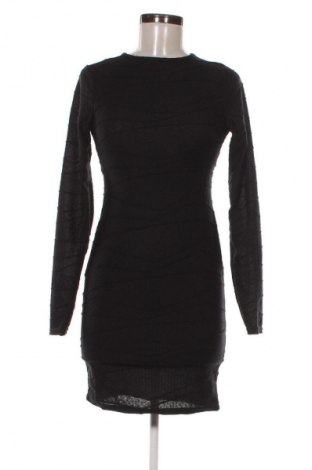 Šaty  Pretty Little Thing, Veľkosť M, Farba Čierna, Cena  24,87 €