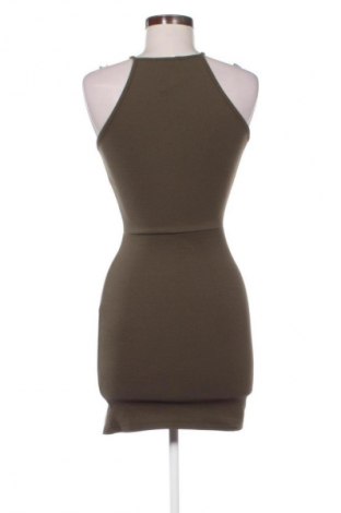 Kleid Pretty Little Thing, Größe M, Farbe Grün, Preis € 5,00
