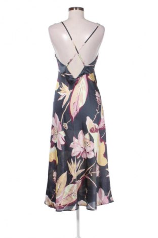 Рокля Primark, Размер M, Цвят Многоцветен, Цена 19,97 €