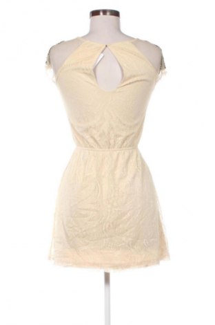 Ruha Pull&Bear, Méret S, Szín Bézs, Ár 8 237 Ft