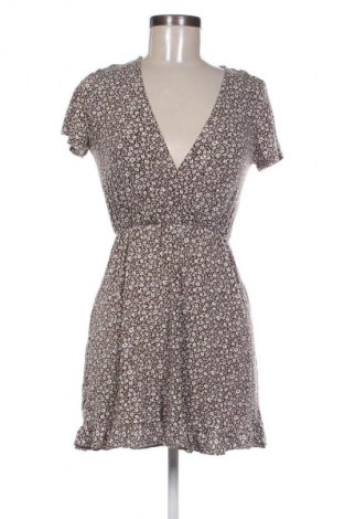 Φόρεμα Pull&Bear, Μέγεθος S, Χρώμα Πολύχρωμο, Τιμή 19,97 €