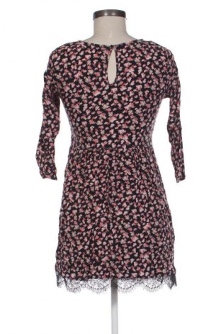 Φόρεμα Pull&Bear, Μέγεθος M, Χρώμα Πολύχρωμο, Τιμή 7,68 €