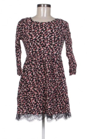 Φόρεμα Pull&Bear, Μέγεθος M, Χρώμα Πολύχρωμο, Τιμή 7,68 €