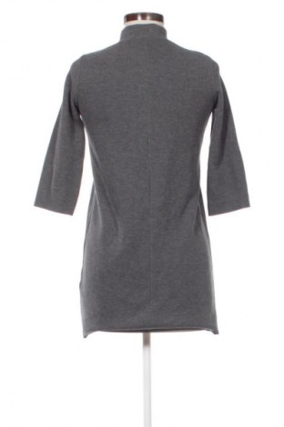Šaty  Pull&Bear, Veľkosť XS, Farba Sivá, Cena  20,00 €