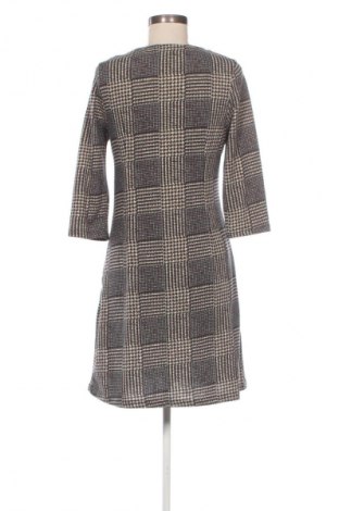 Kleid Reborn, Größe M, Farbe Mehrfarbig, Preis € 15,00