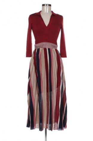 Šaty  Reserved, Velikost S, Barva Vícebarevné, Cena  565,00 Kč