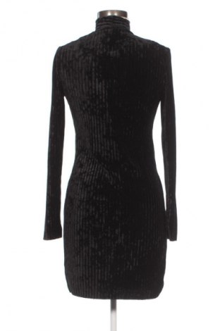 Рокля Reserved, Размер XS, Цвят Черен, Цена 20,00 €