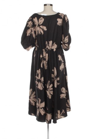 Kleid SHEIN, Größe XL, Farbe Mehrfarbig, Preis 11,94 €