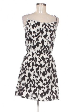 Рокля SHEIN, Размер M, Цвят Многоцветен, Цена 19,97 €