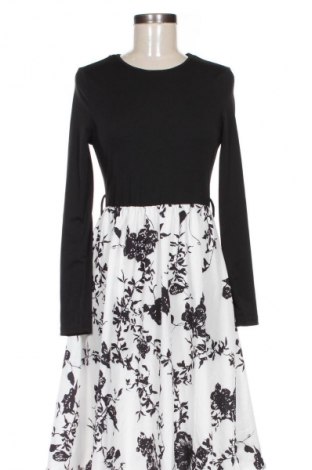Kleid SHEIN, Größe M, Farbe Mehrfarbig, Preis € 37,40