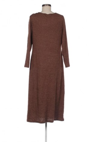 Φόρεμα SHEIN, Μέγεθος XL, Χρώμα Καφέ, Τιμή 15,99 €