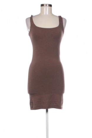 Рокля Samsoe & Samsoe, Размер S, Цвят Кафяв, Цена 66,44 €