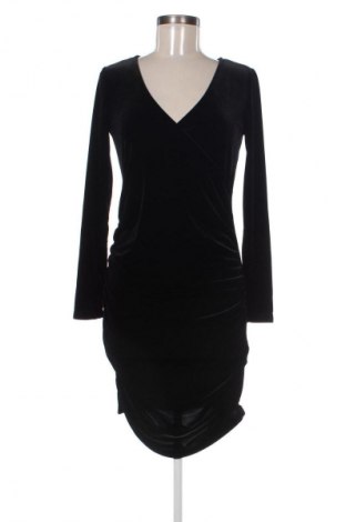 Рокля Sinsay, Размер S, Цвят Черен, Цена 20,00 €