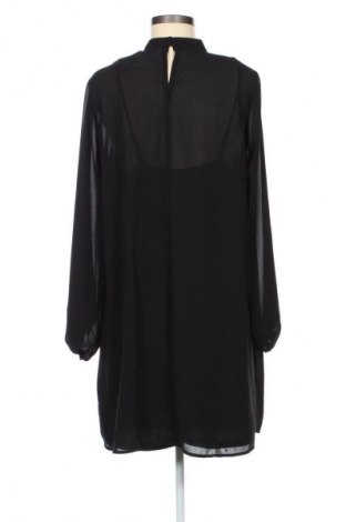 Рокля Sinsay, Размер XL, Цвят Черен, Цена 32,00 €