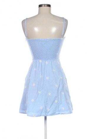 Ruha Stradivarius, Méret M, Szín Sokszínű, Ár 5 983 Ft