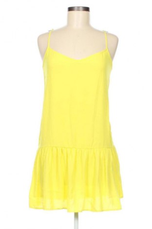 Φόρεμα Stradivarius, Μέγεθος S, Χρώμα Κίτρινο, Τιμή 19,95 €