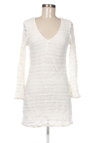 Kleid Stradivarius, Größe L, Farbe Weiß, Preis 11,99 €