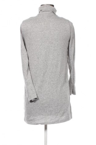 Kleid Stradivarius, Größe XS, Farbe Grau, Preis € 9,99