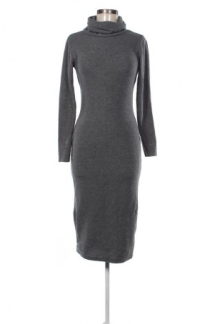 Ruha Stradivarius, Méret M, Szín Szürke, Ár 5 239 Ft