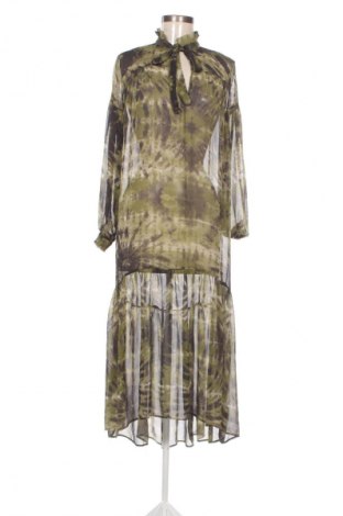 Kleid Stradivarius, Größe M, Farbe Mehrfarbig, Preis € 19,94