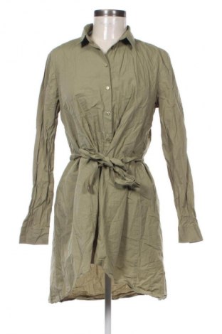 Kleid Stradivarius, Größe L, Farbe Grün, Preis 14,99 €