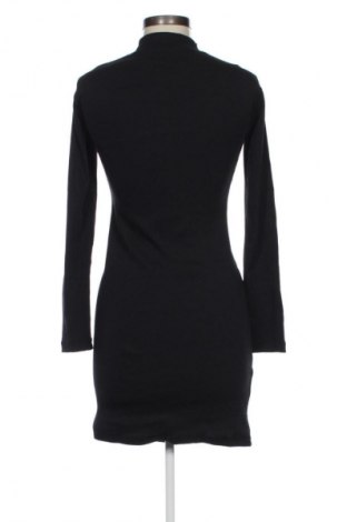 Šaty  Trendyol, Veľkosť M, Farba Čierna, Cena  65,57 €