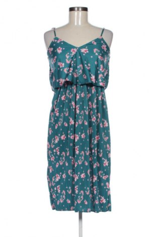 Šaty  Trendyol, Velikost XS, Barva Vícebarevné, Cena  1 859,00 Kč