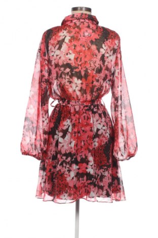 Šaty  Trendyol, Velikost M, Barva Vícebarevné, Cena  709,00 Kč