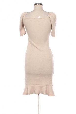 Ruha Unbranded, Méret M, Szín Bézs, Ár 8 264 Ft