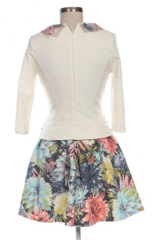 Рокля Unbranded, Размер M, Цвят Многоцветен, Цена 20,00 €