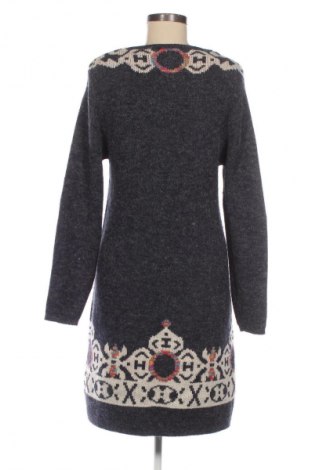 Ruha Unbranded, Méret M, Szín Sokszínű, Ár 8 244 Ft