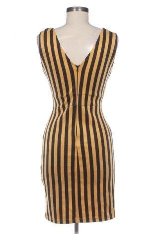 Рокля Unbranded, Размер M, Цвят Многоцветен, Цена 20,00 €