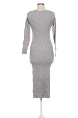 Рокля Unbranded, Размер S, Цвят Сив, Цена 32,00 €