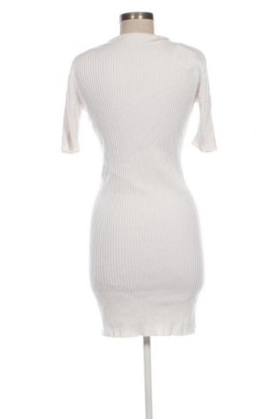 Kleid Unbranded, Größe M, Farbe Weiß, Preis 19,40 €