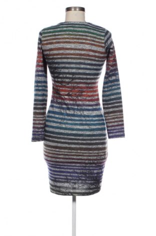 Šaty  Unbranded, Velikost M, Barva Vícebarevné, Cena  565,00 Kč