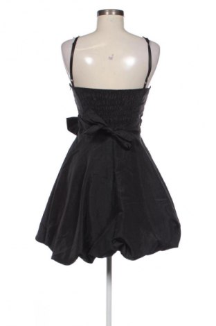 Ruha Unbranded, Méret S, Szín Fekete, Ár 8 244 Ft