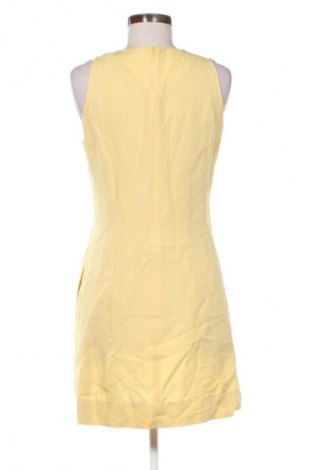 Рокля Uniqlo, Размер M, Цвят Жълт, Цена 65,57 €