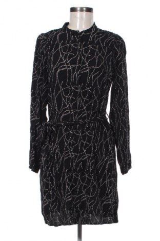 Ruha VILA, Méret M, Szín Sokszínű, Ár 7 025 Ft