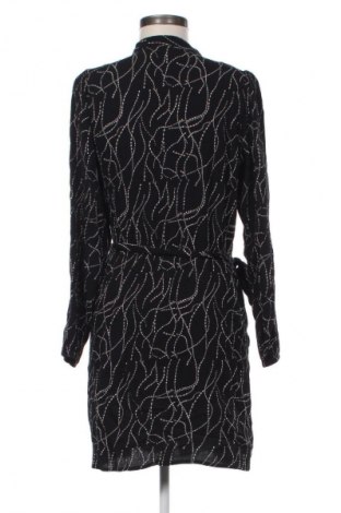 Ruha VILA, Méret M, Szín Sokszínű, Ár 7 025 Ft